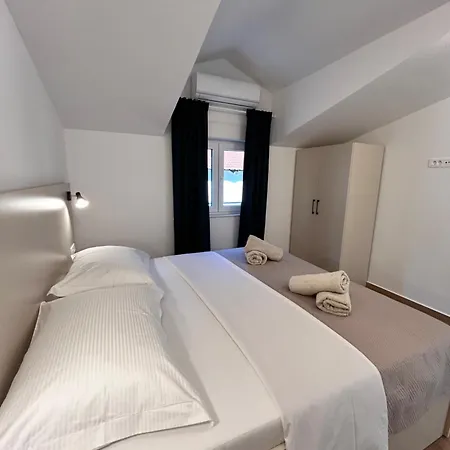 Apartment Mediterranean Ii
