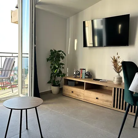 Apartment Mediterranean Ii